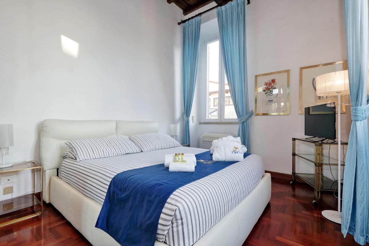 Pantheon Family Romantic Suite *