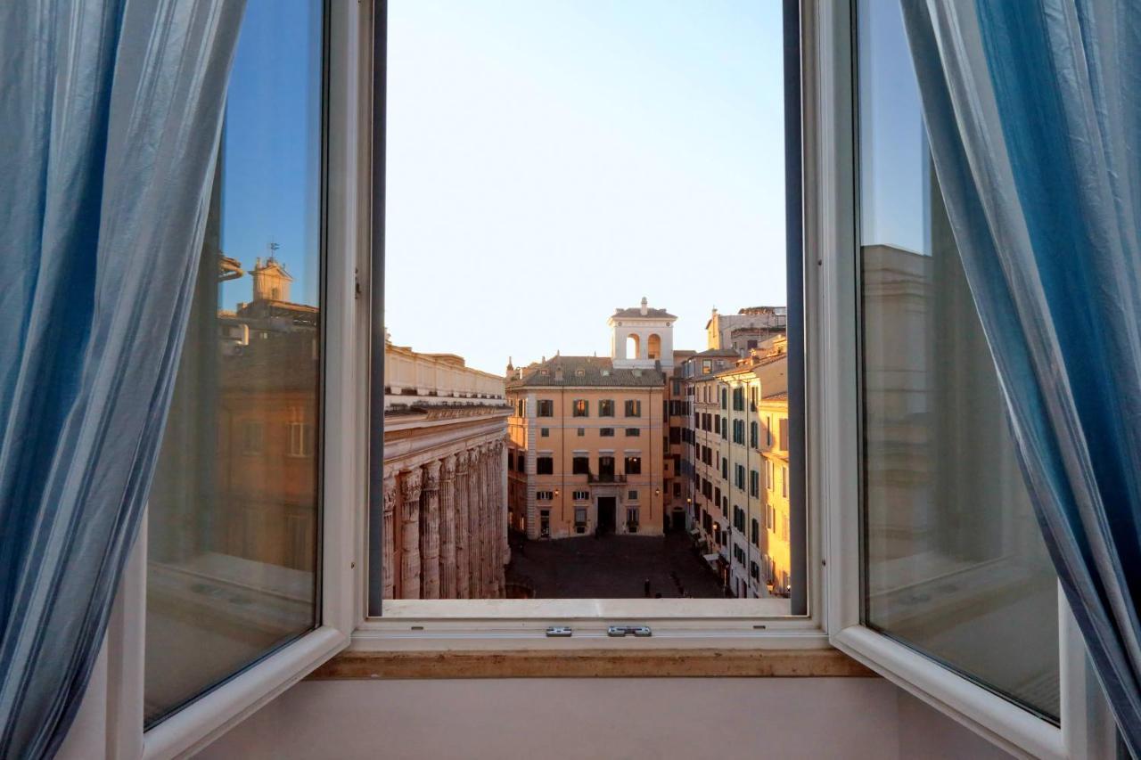 Pantheon Family Romantic Suite Rom