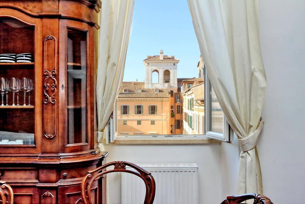 Pantheon Family Romantic Suite * Rom